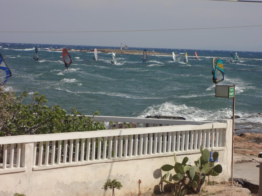 Willa Surf House Artemida  Zewnętrze zdjęcie